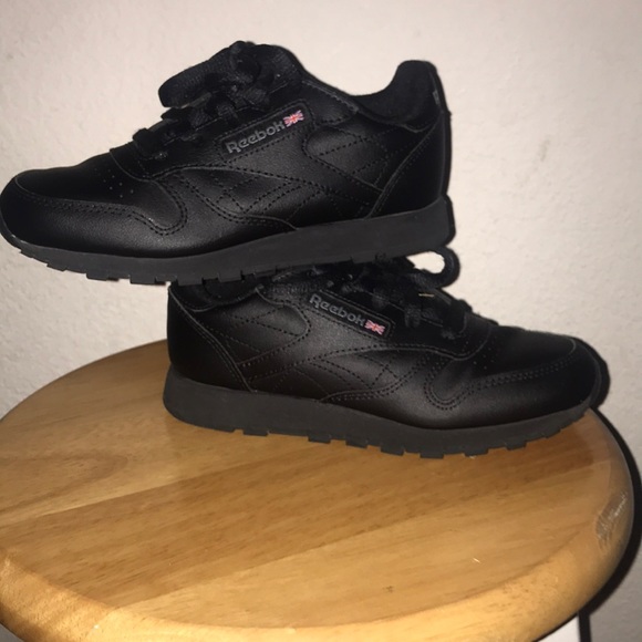 Kids Reebok Classics - Picture 2 of 2